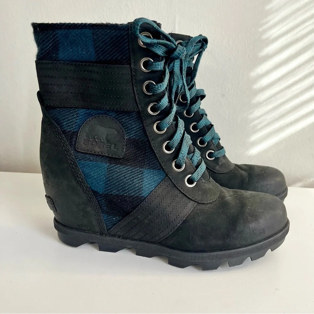 Sorel Women's Lexie Wedge Boot Size 8.5 - Picture 3 of 8